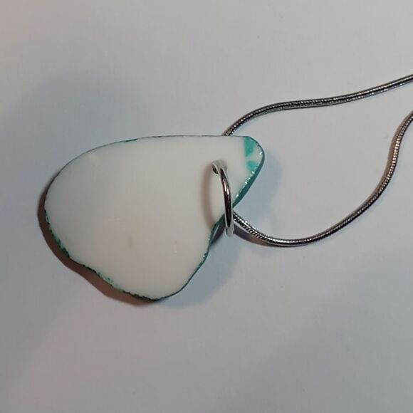 Plate necklace - Picture 4 of 4